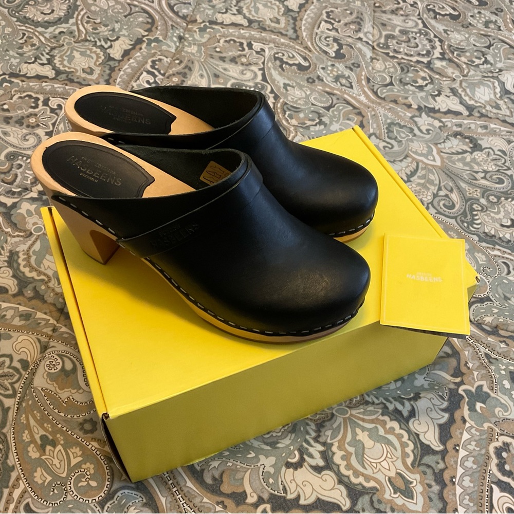 Mint Swedish Hasbeens Classic Slip In Black Clog Women’s Sz 38 US 8 - Picture 8 of 16